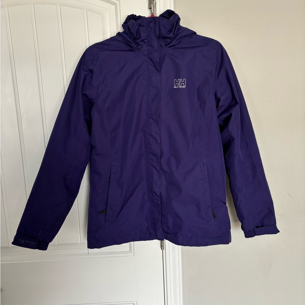 Helly Hansen Women’s Seven J Hooded Rain Jacket size M, deep purple